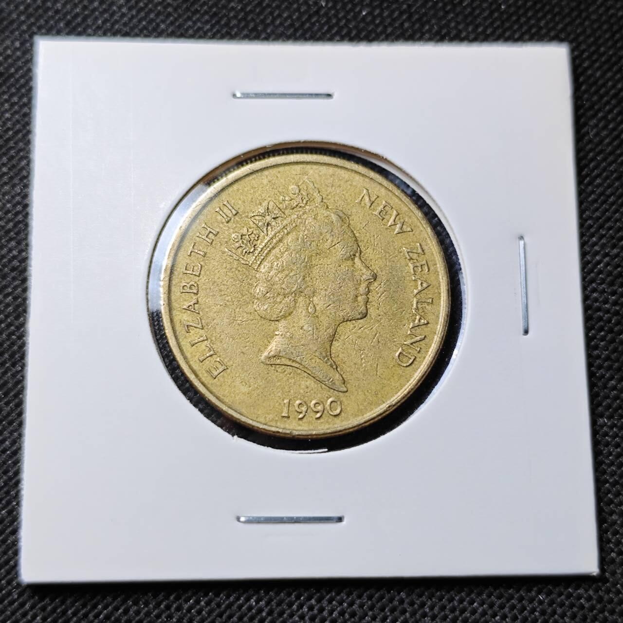 KK钱币收藏小铺  第412期 2月预留时间 周末发货 1990新西兰2元 