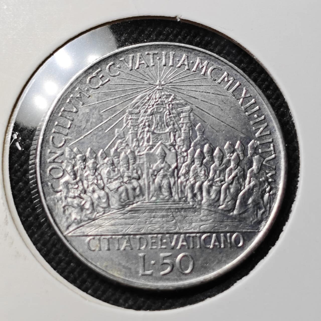 KK钱币收藏小铺  第412期 2月预留时间 周末发货 梵蒂冈50里拉 好品