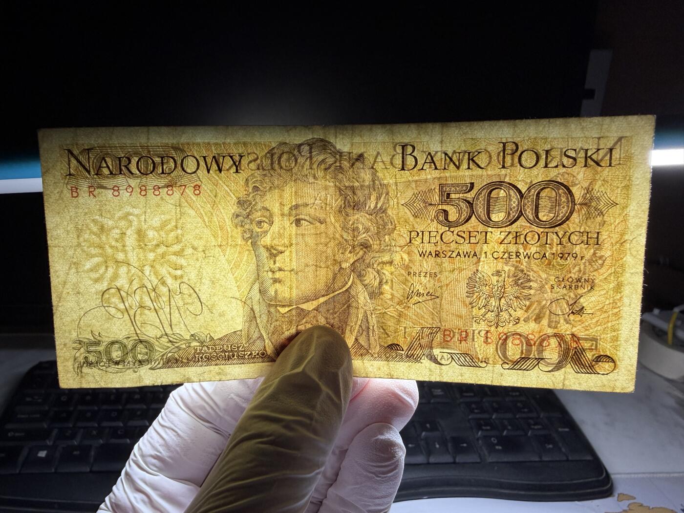 2026年集古藏今外币拍卖第三期-第10场—（总第320拍-纸币专场），本期拍完结算一次，发货时间2-3天，休息几天后继续新的一期拍卖。 1979年波兰500兹罗提