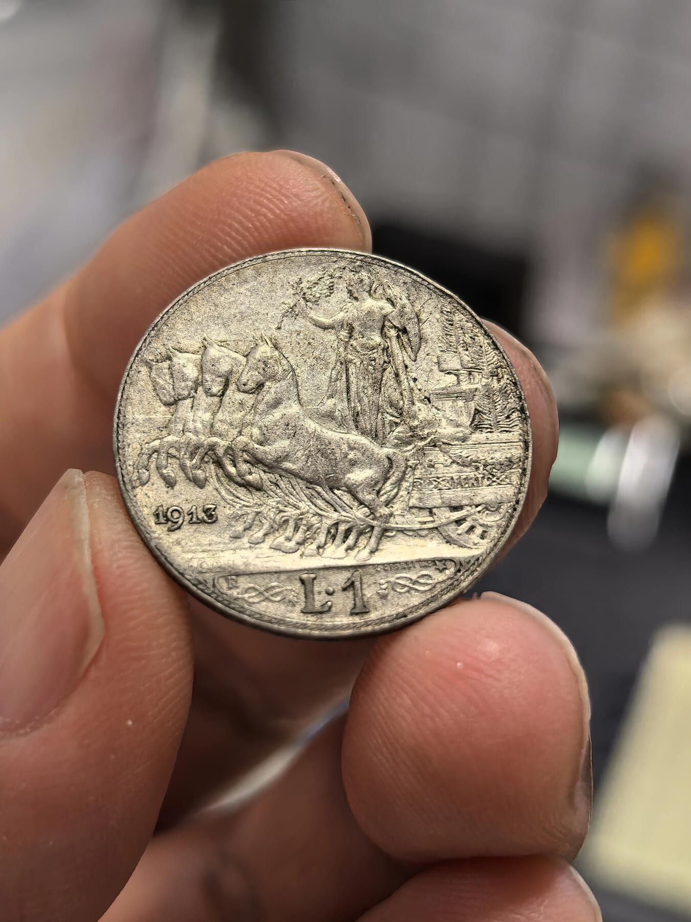 博洋堂世界钱币拍卖第167期（全场包邮） 意大利1913年伊曼纽尔三世1里拉银币 圈版 品相还不错