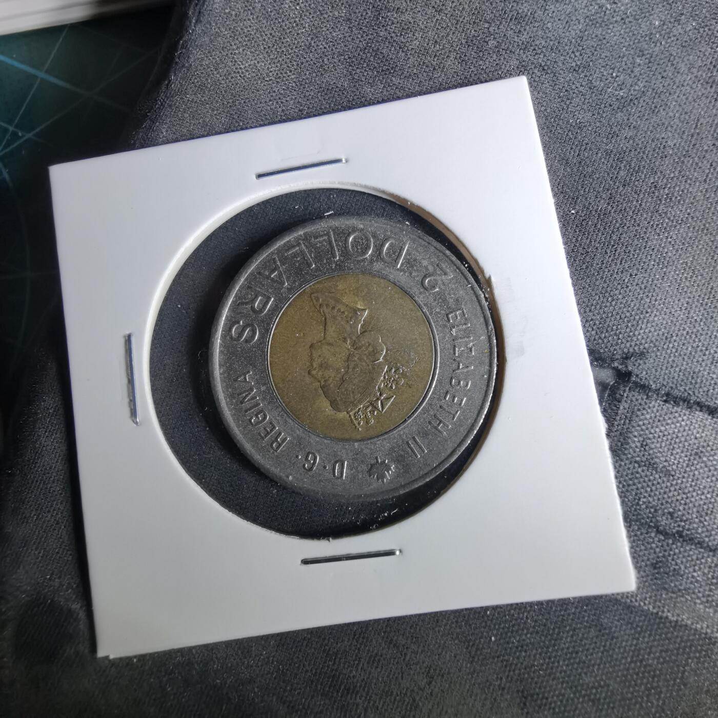 沼泽如烟--第1039场 加拿大2000年二元纪念币