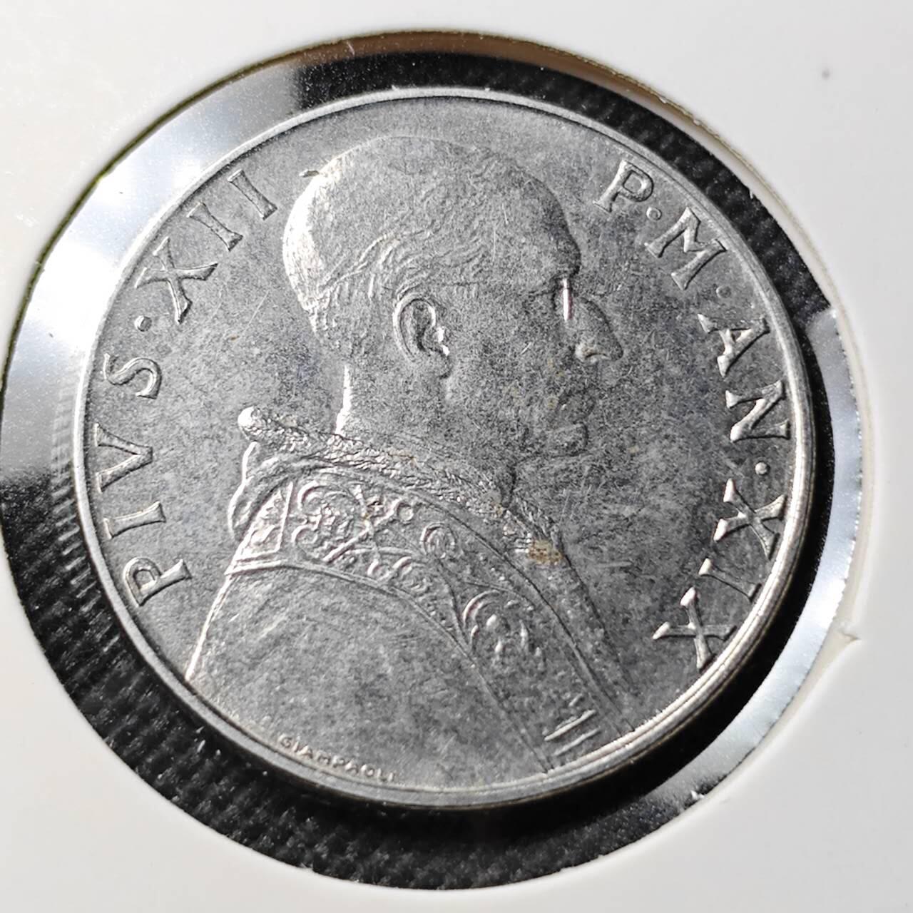 KK钱币收藏小铺  第412期 2月预留时间 周末发货 1957梵蒂冈50里拉 