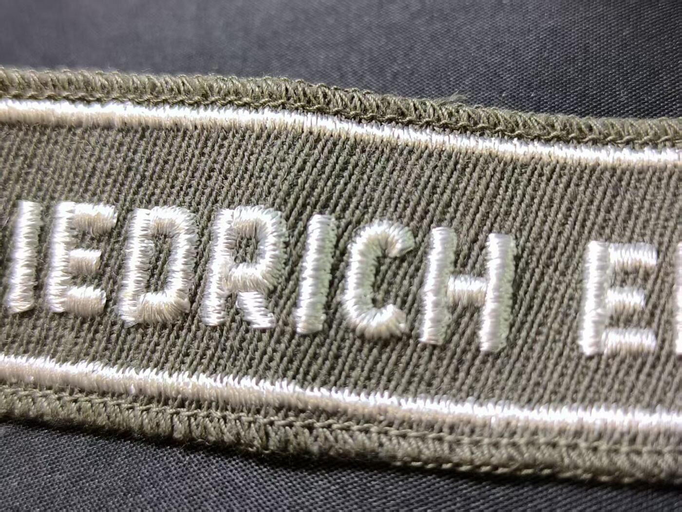 云宸嘉赏-勋臻文献佳藏优品精选场次（低佣 转发佣金红包） 民主德国人民军弗里德里希・恩格斯警卫团军官袖条