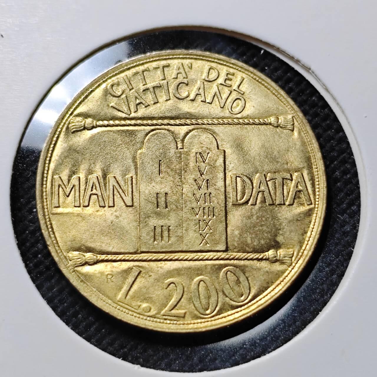 KK钱币收藏小铺  第412期 2月预留时间 周末发货  梵蒂冈200里拉