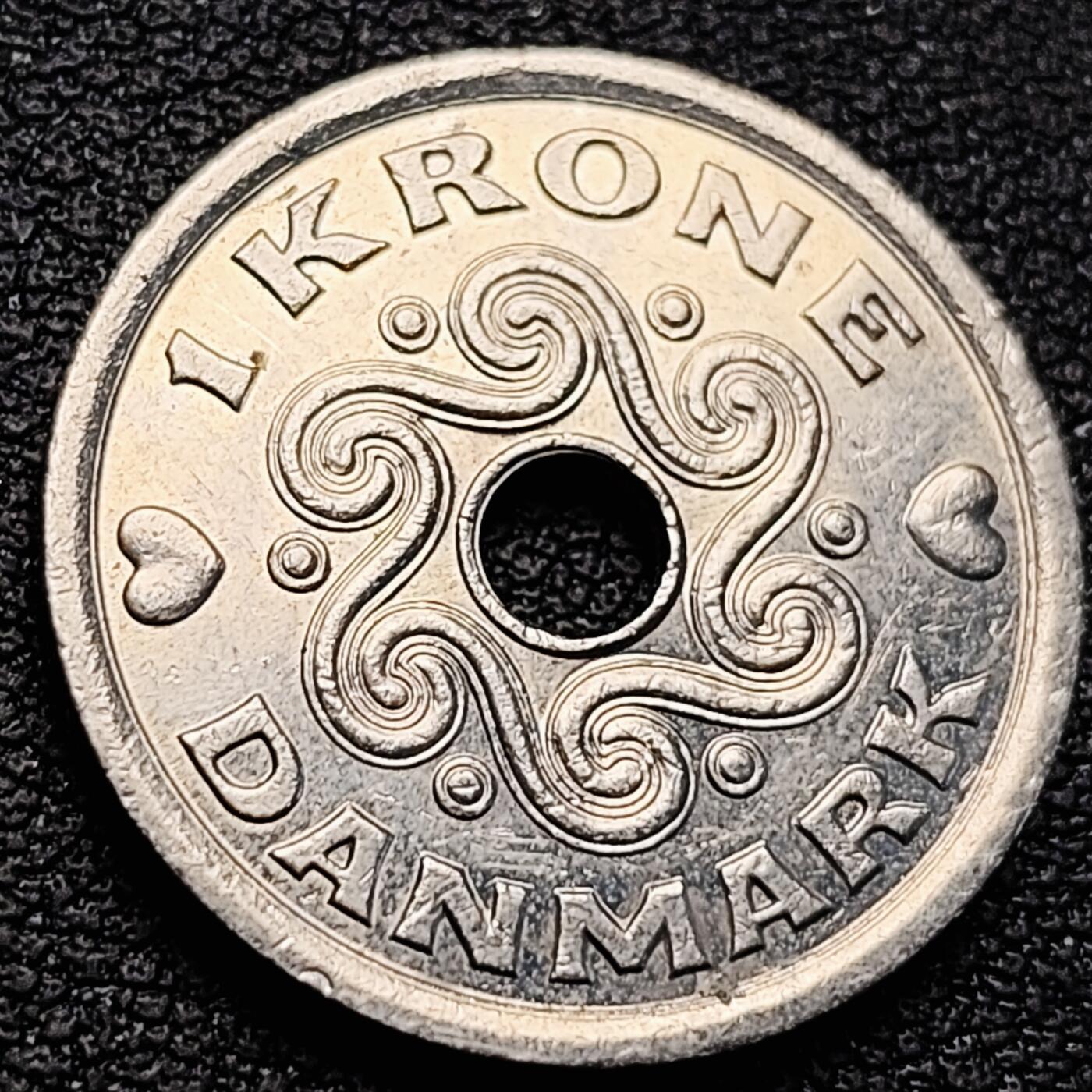 泉币菌-第218场-拍品多 请提前出价 原光 丹麦1999年1克朗 皇冠  中孔币