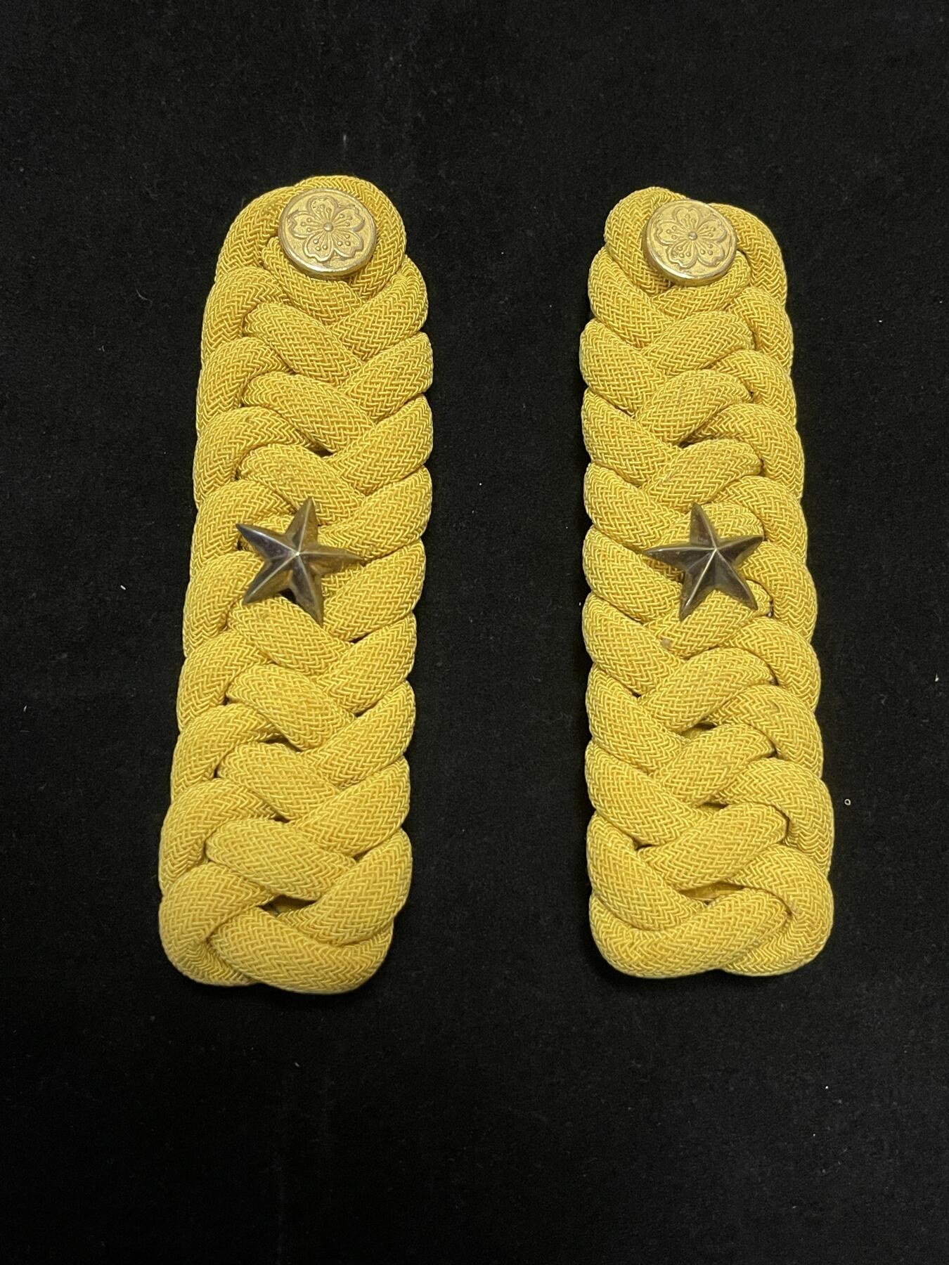 专场 罕见九八通礼肩章原盒