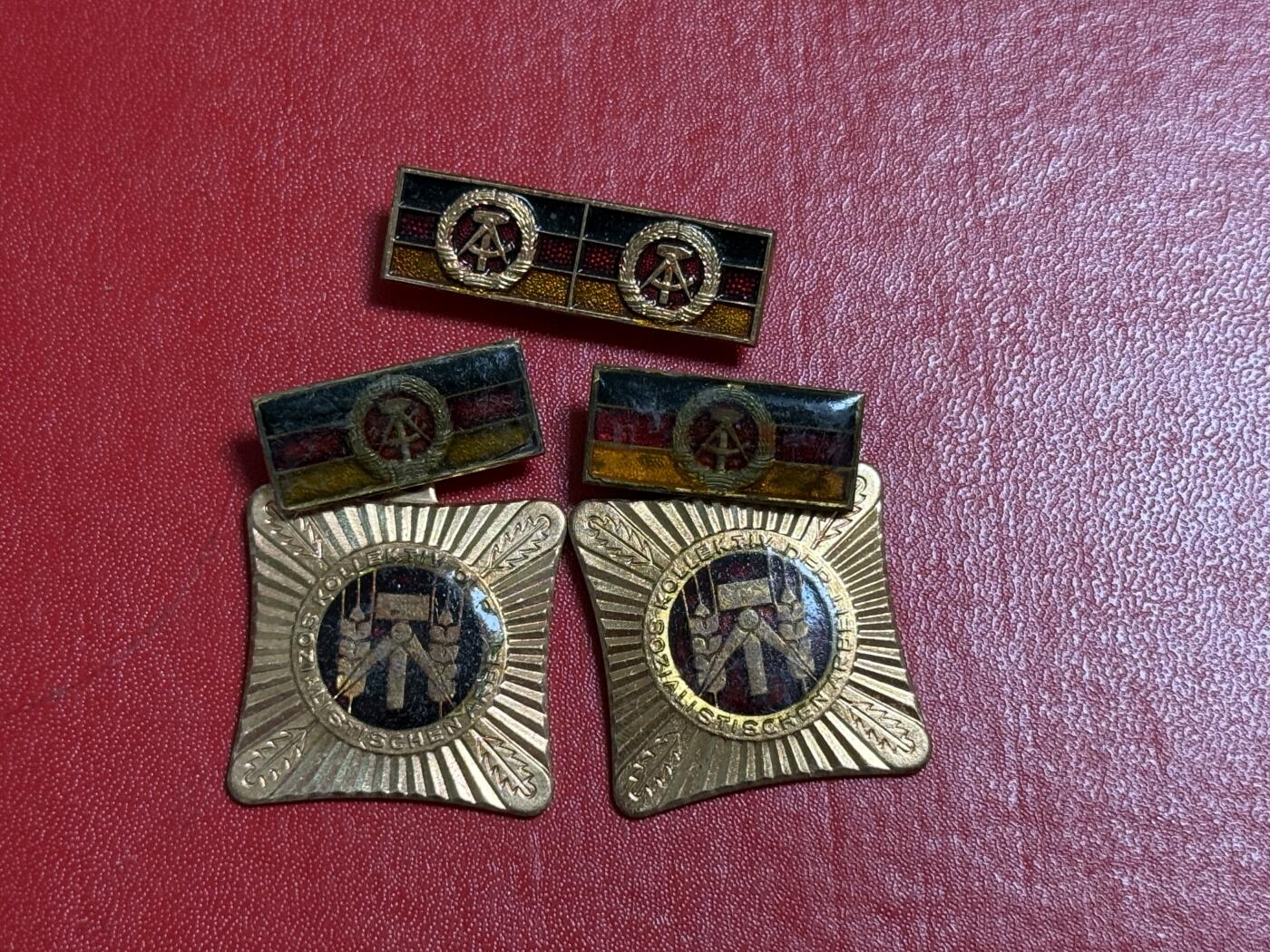 韵星假日军品类拍卖第50期 民主德国集体劳动模范奖章两枚带两次获得上挂