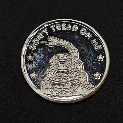 【淘币小摊】实时拍第八百八十五拍   小银币场    每周一统一发货 - 美国 “Don’t Tread On Me”（别踩我）1克响尾蛇精制银章
