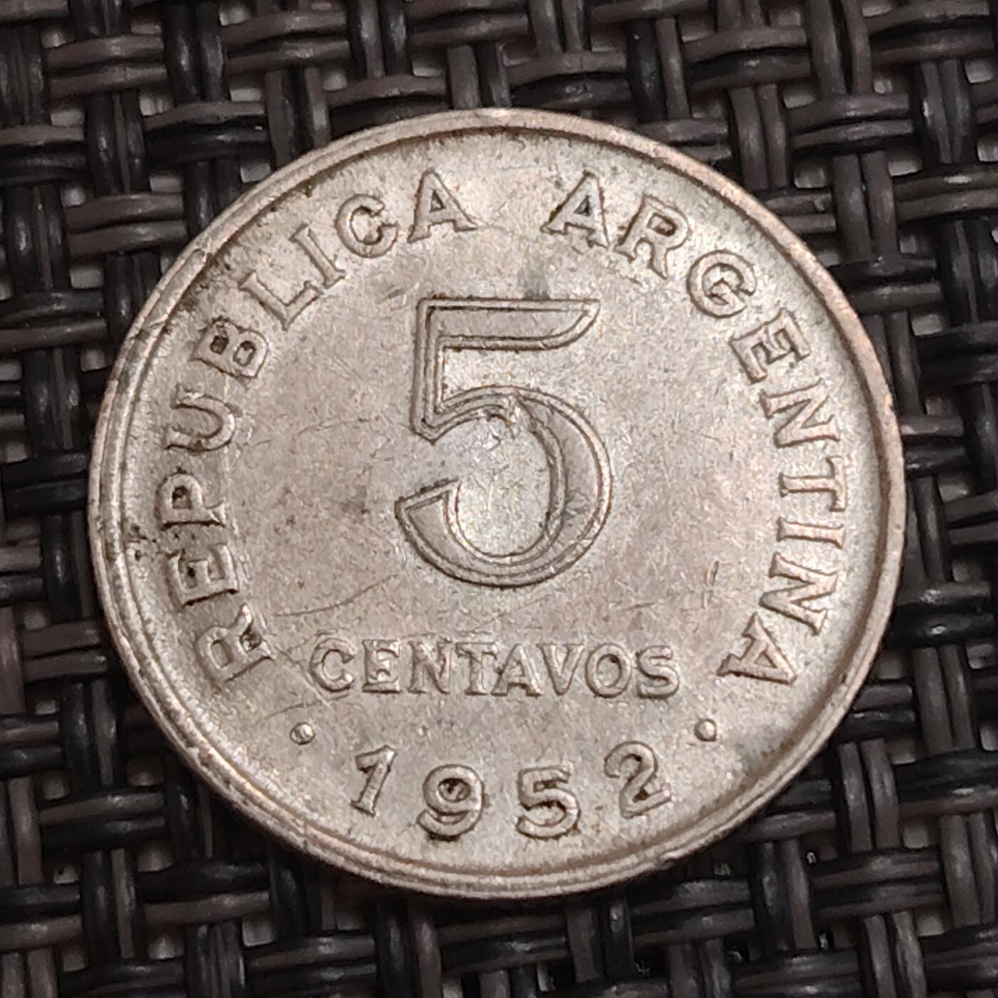 布加迪🐬～世界钱币(上海)🌾第 284 期 /  各国套币和散币 阿根廷🇦🇷 1952年 5分