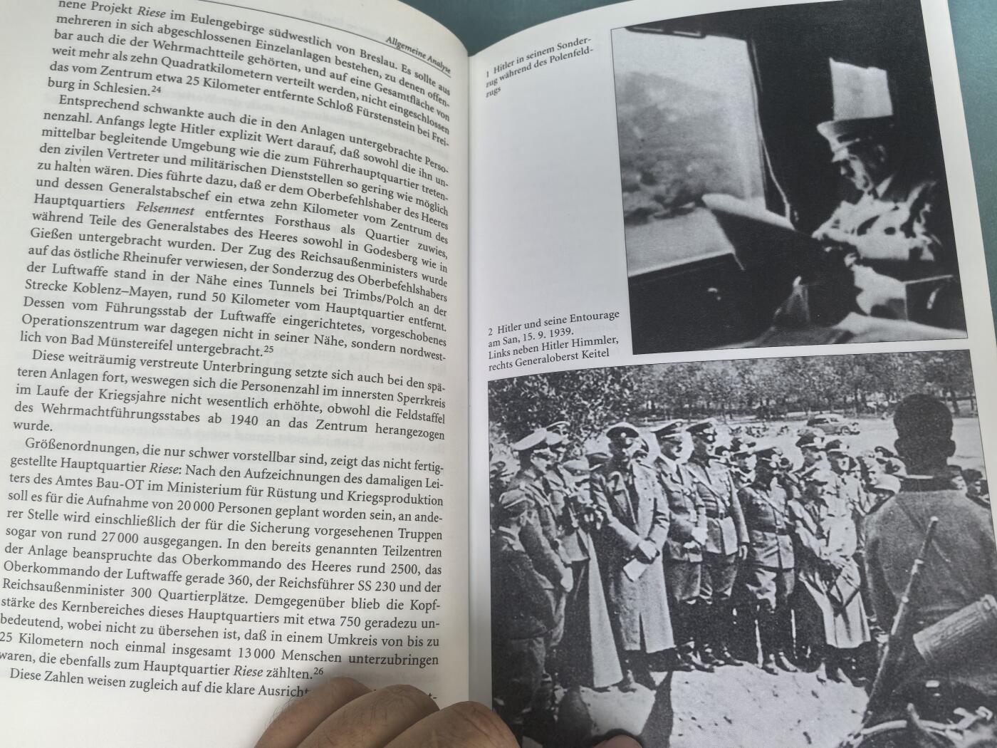 盛世勋华——号角文化勋章邮票专场拍卖第311期 德语专业文献 元首大本营：第二次世界大战中的设施与规划 厚达382页