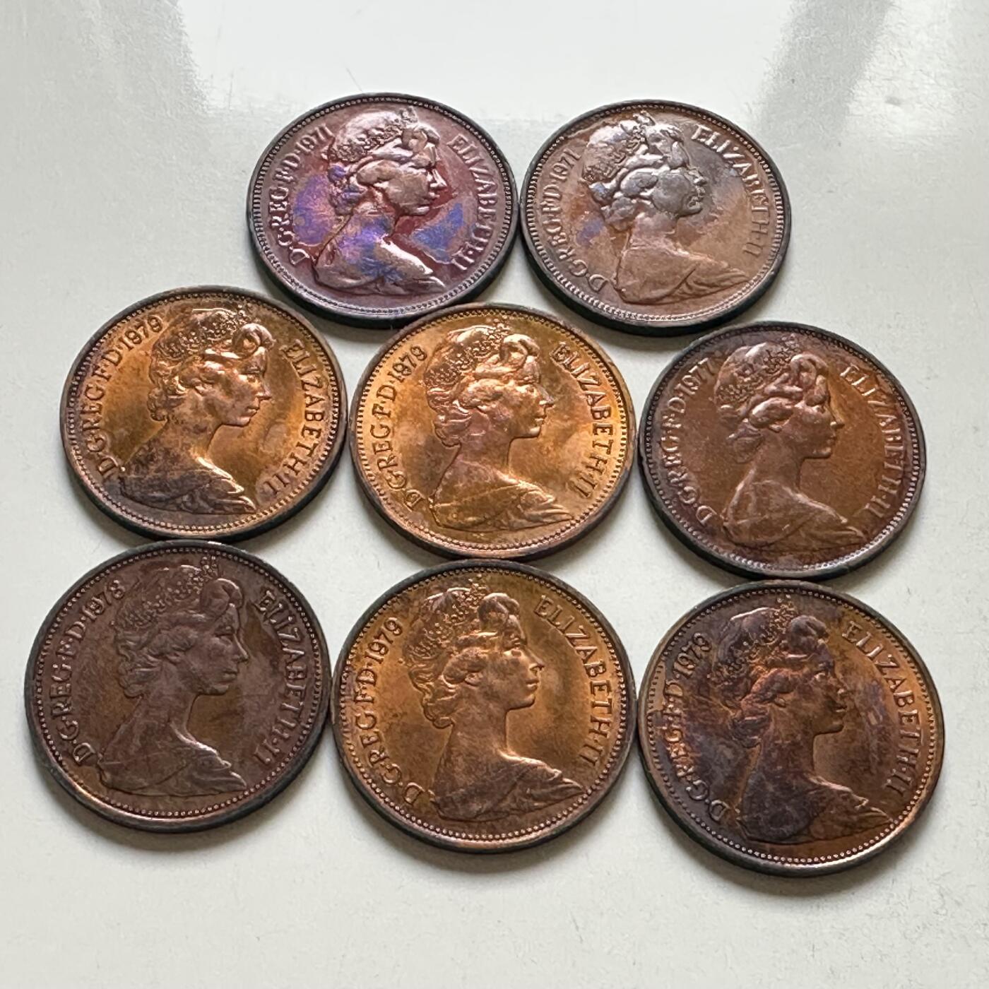 🌹外币初藏🌹🐯2026年第35场   每周二四六晚8️⃣点 接代拍 英国七十年代2便士8枚 好品 有PVC污染