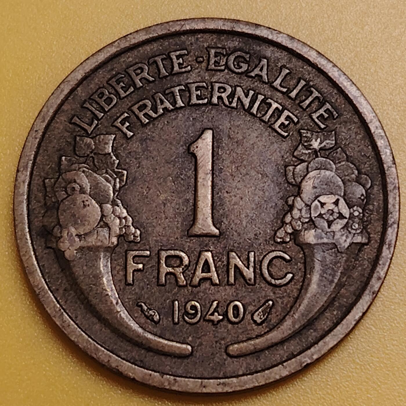 布加迪🐬～世界钱币(上海)🌾第 286 期 /  各国套币和散币 法国🇫🇷 1940年 1法郎