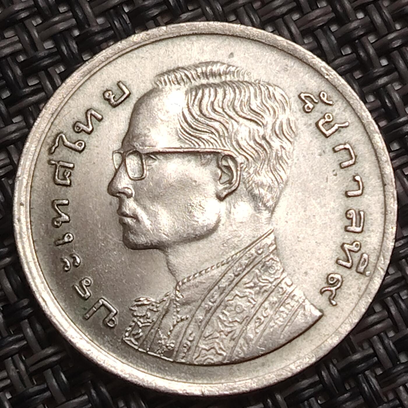 布加迪🐬～世界钱币(上海)🌾第 285 期 /  各国套币和散币