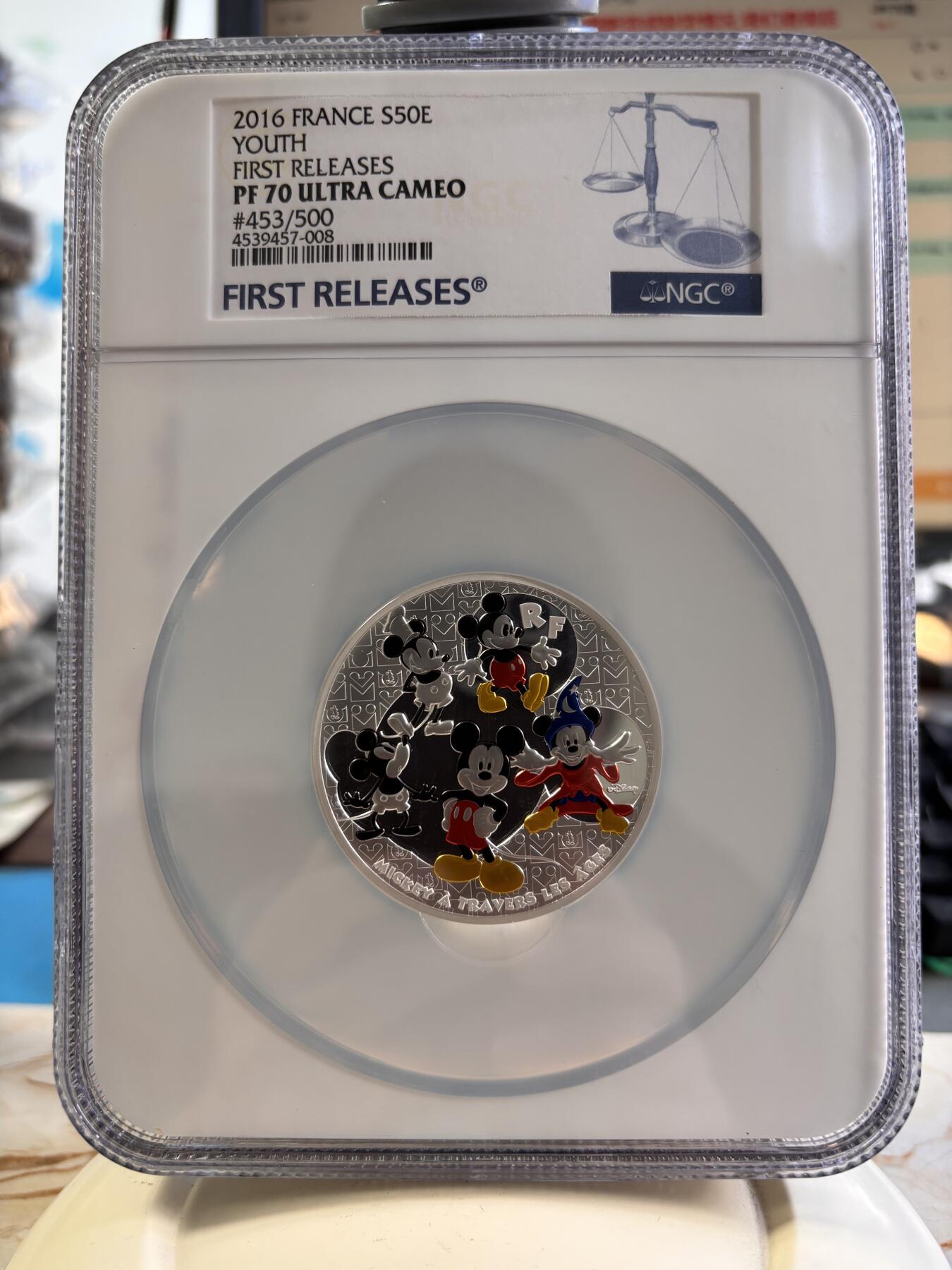 第196期拍卖 法国2016年迪斯尼米老鼠米奇5盎司加厚纪念彩银币NGC-PF70首期，950银