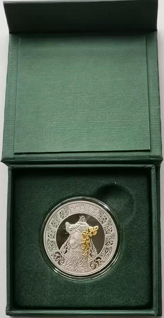 精品币专拍场 动物图腾系列-骆驼 哈萨克斯坦 2023年200坚戈 精制 纪念币 带盒