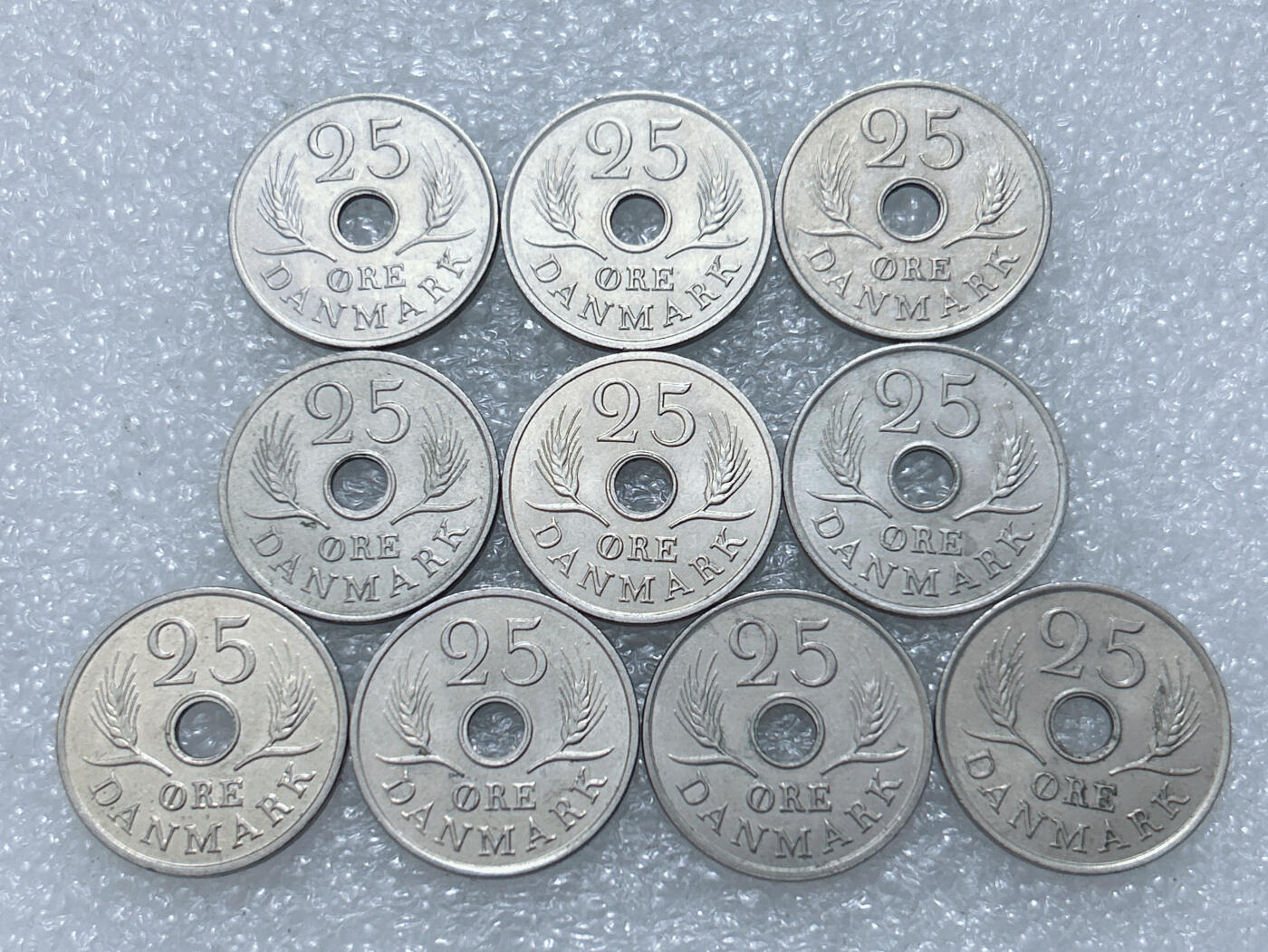 第一海外回流一元起拍收藏 散集专场  第310期 丹麦25欧尔硬币 10枚 原光好品