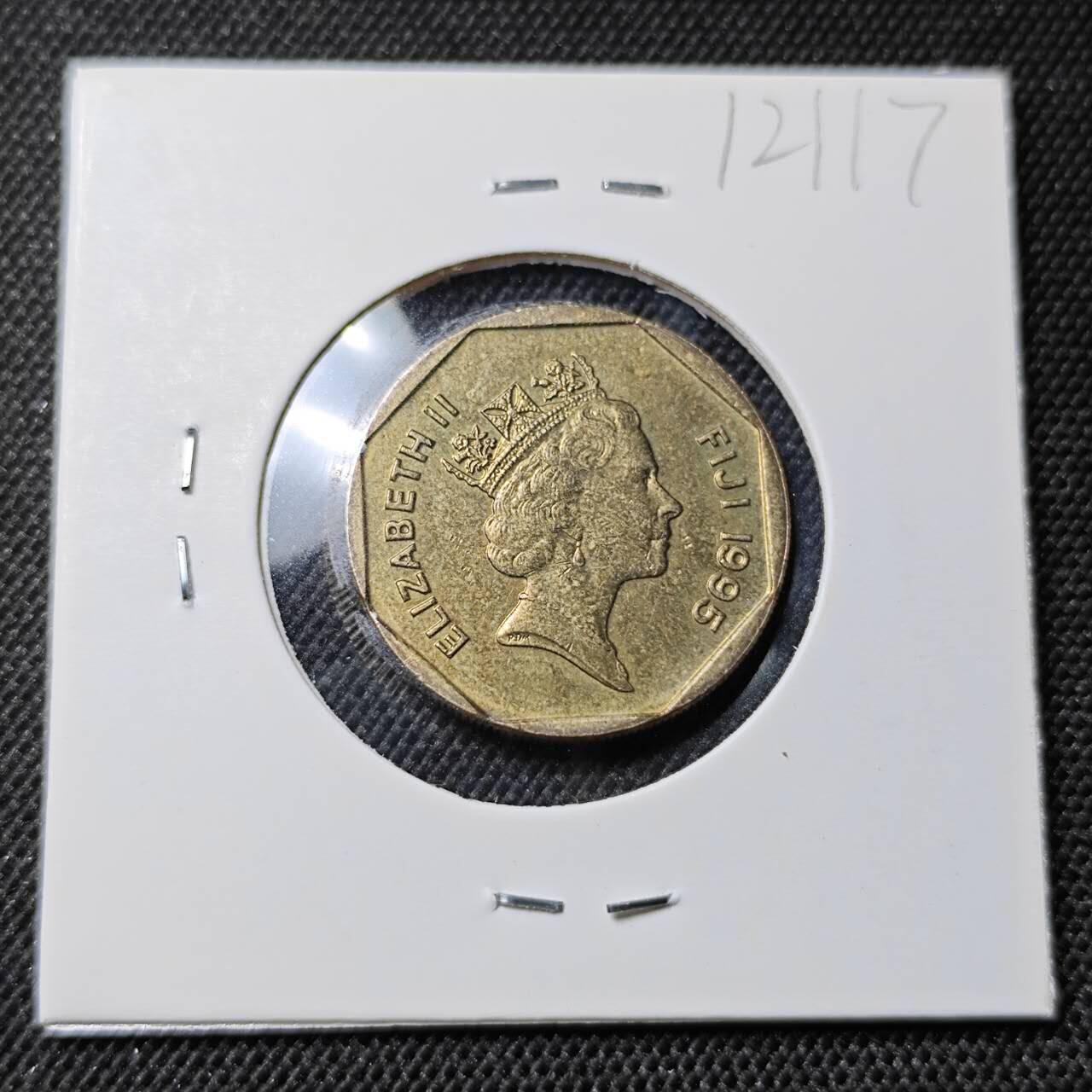 KK钱币收藏小铺  第412期 2月预留时间 周末发货 1995斐济1元 