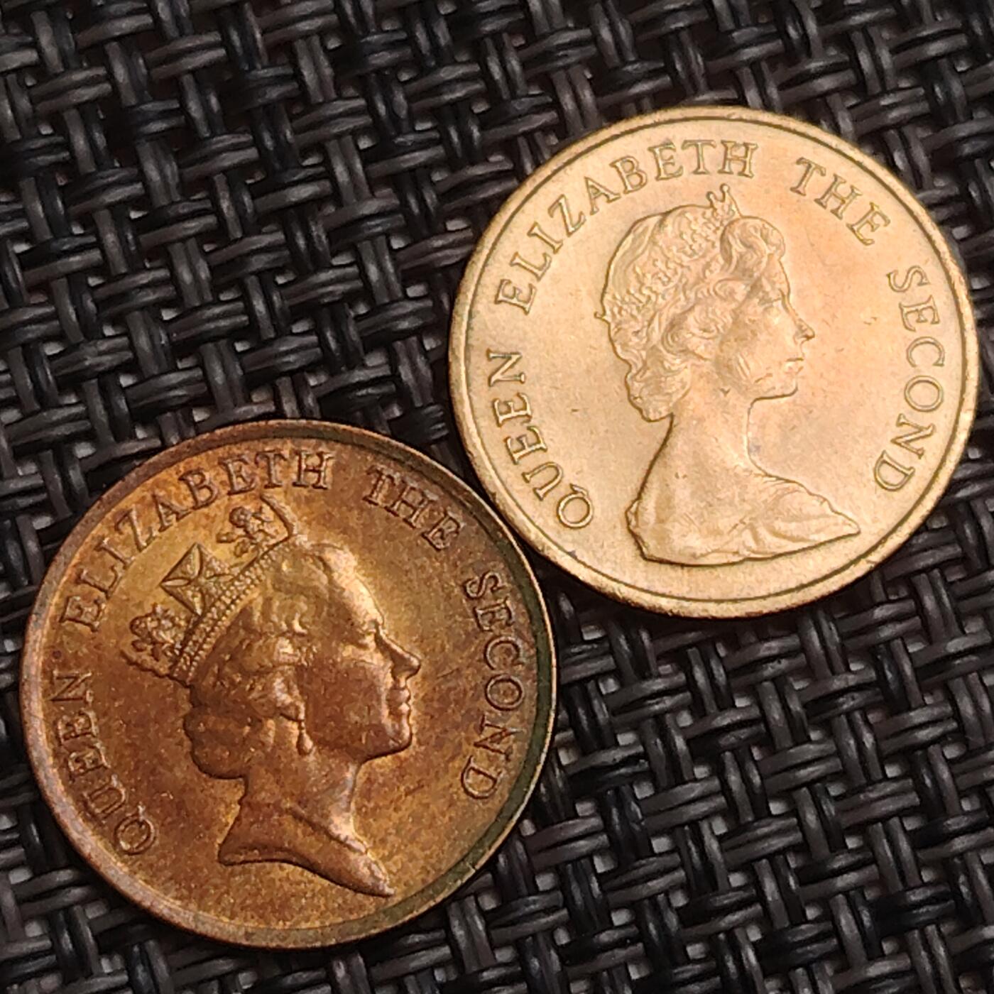 布加迪🐬～世界钱币(上海)🌾第 285 期 /  各国套币和散币