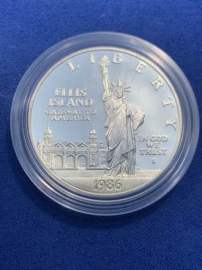 《竞宝斋》第476场 周日，周一 2场连拍 （全场包邮）欢迎送拍 - 美国 1986年 埃利斯岛 1美元 精制银币