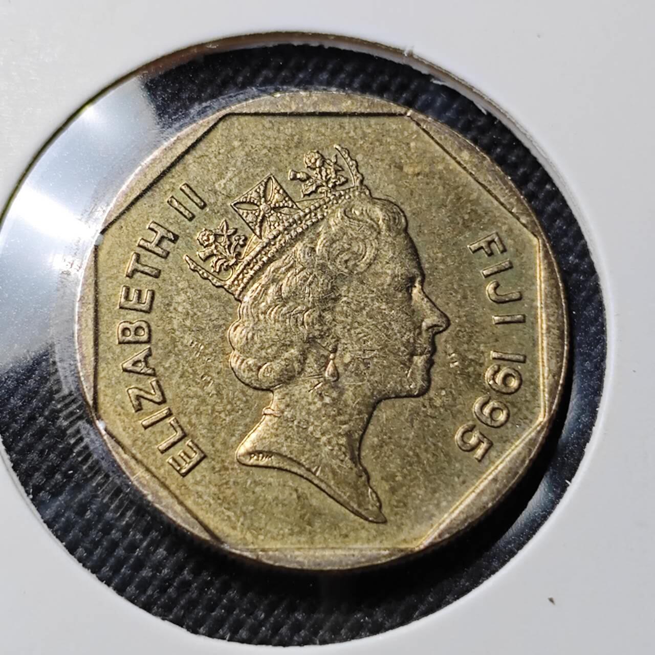 KK钱币收藏小铺  第412期 2月预留时间 周末发货 1995斐济1元 