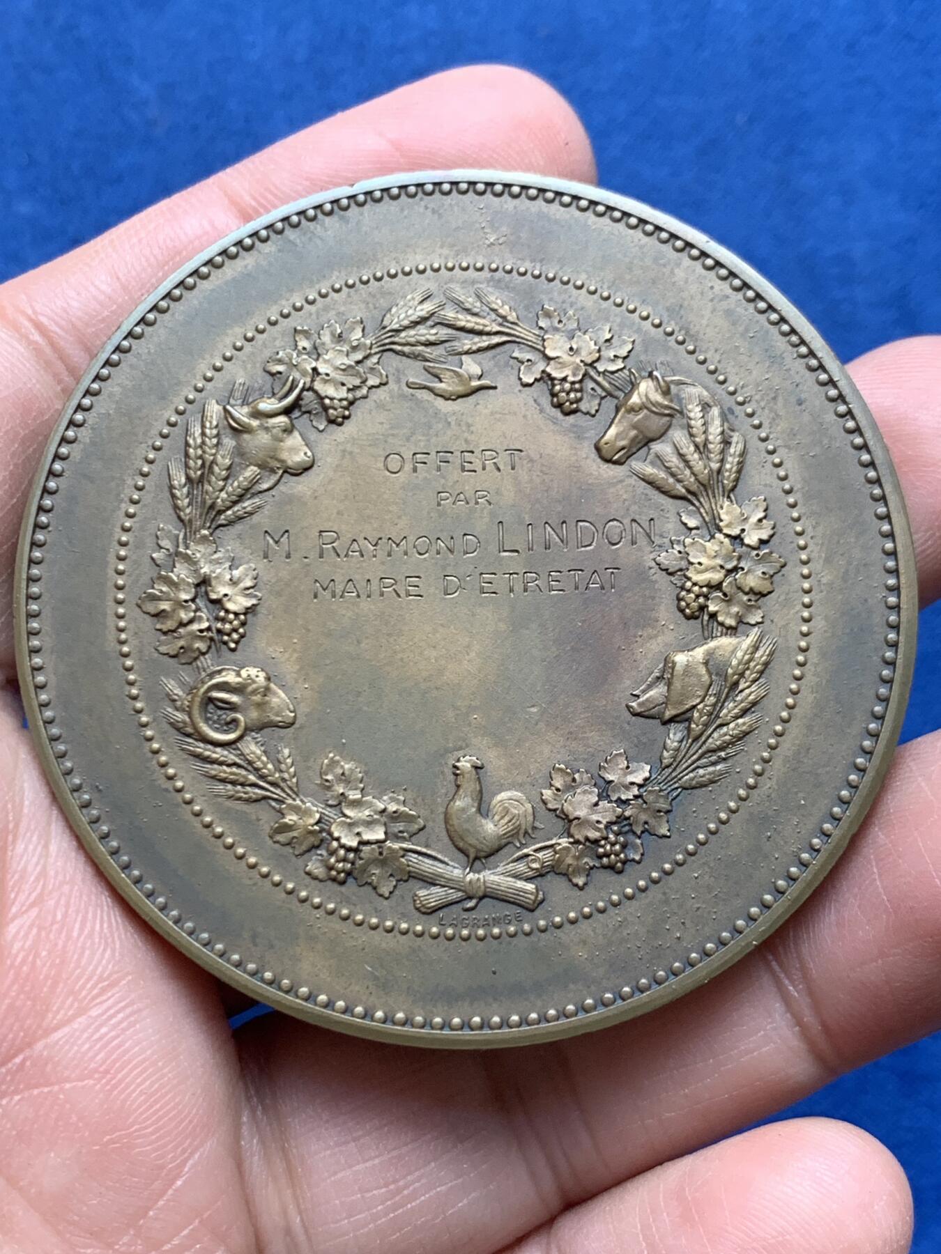 《竞宝斋》第476场 周日，周一 2场连拍 （全场包邮）欢迎送拍 法国播种者农业铜章 90.5克 56.7mm 丰饶角铜标 带盒