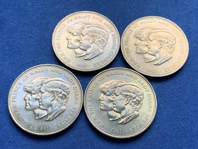 《竞宝斋》第476场 周日，周一 2场连拍 （全场包邮）欢迎送拍 - 四枚一组 英国 1981年 戴安娜王妃大婚纪念克朗，状态不错，光度也好