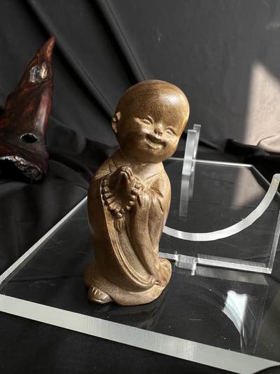 零元拍：金丝楠 精工 小师父 雕件手把件，满手留香金丝流溢。80MM - 零元拍：金丝楠 精工 小师父 雕件手把件，满手留香金丝流溢。80MM