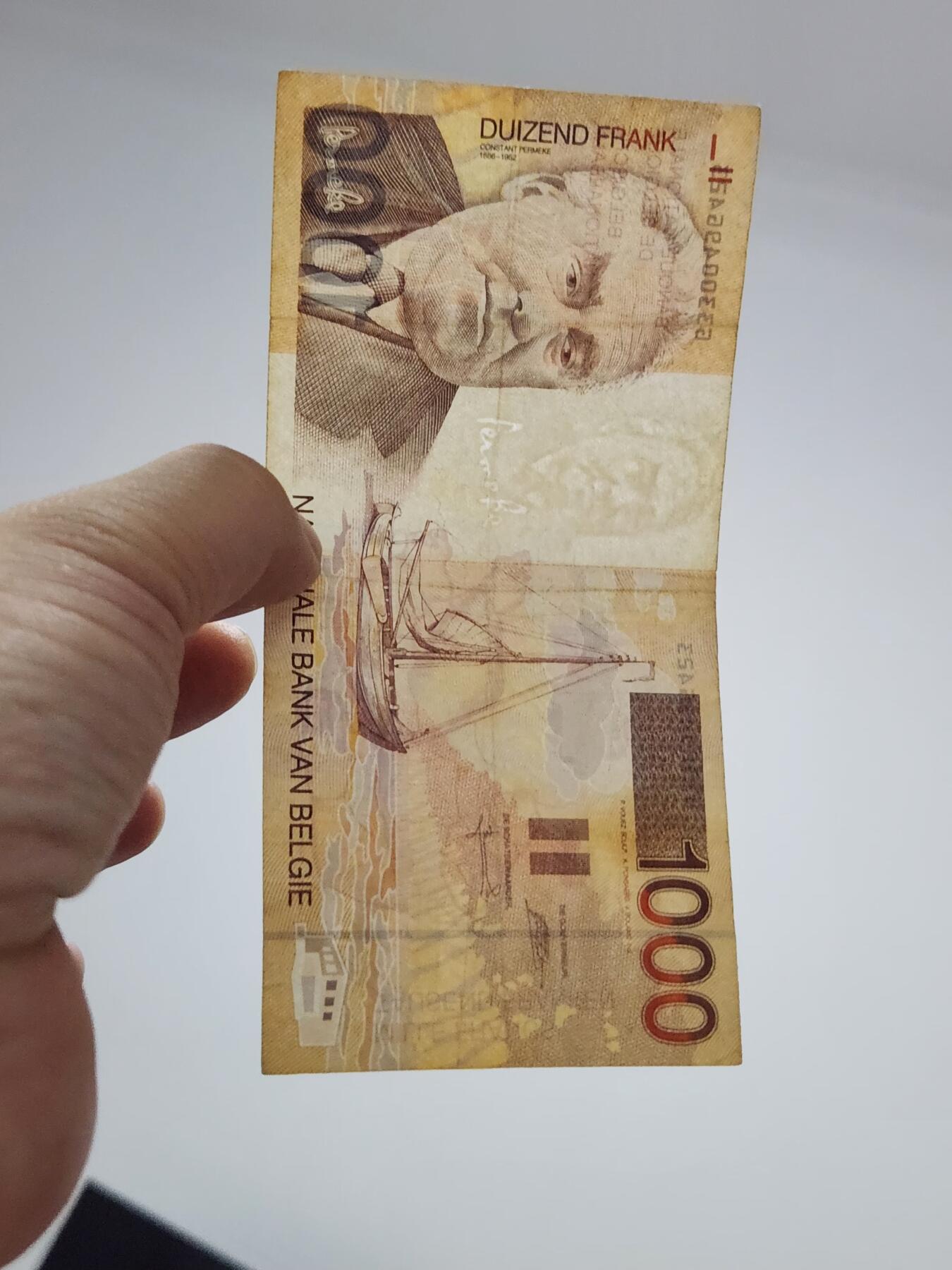 3月29号晚上8点 外国纸币自动截拍第48场 比利时1000原票美品