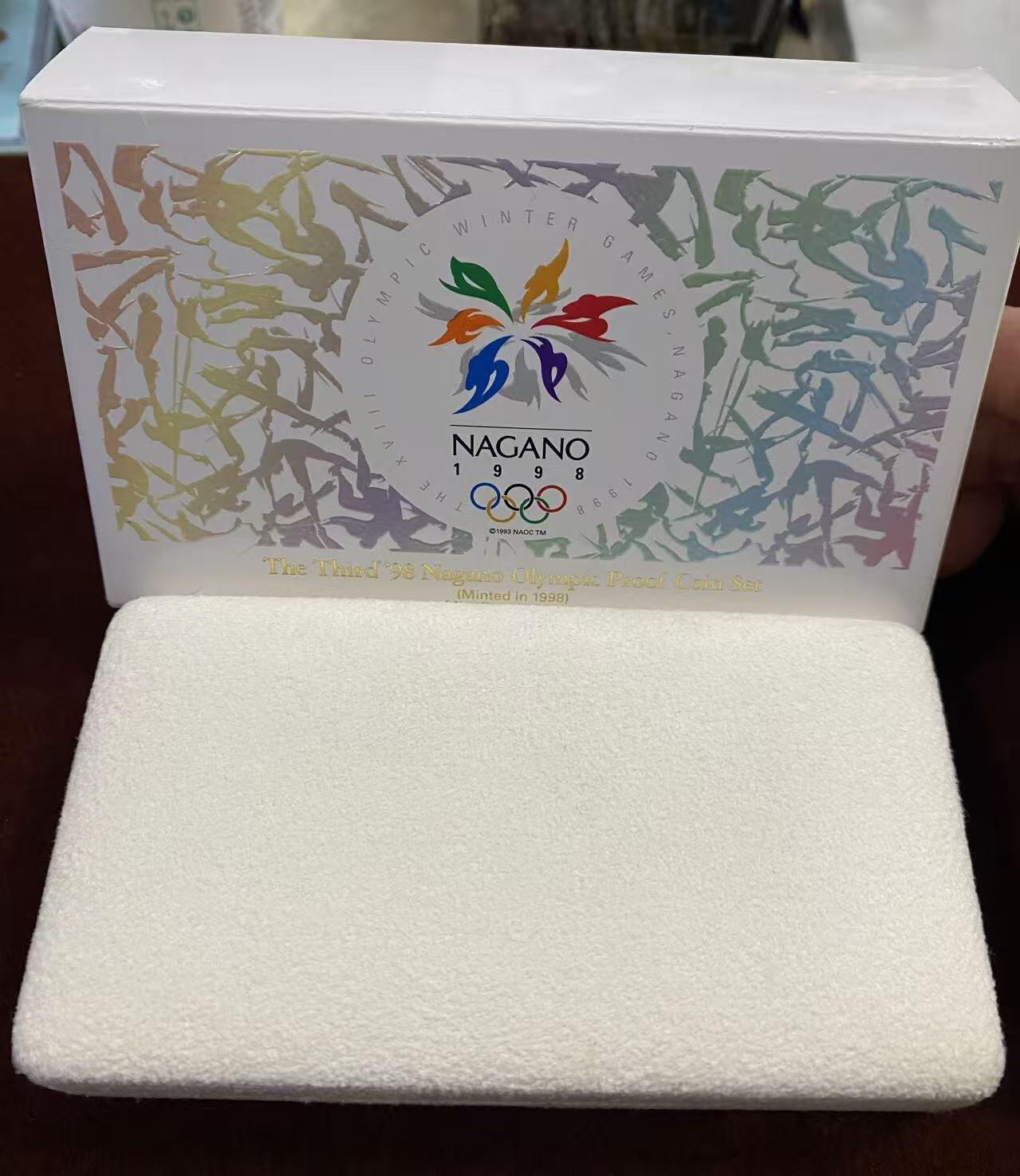 日日生财—方圆世界（全场包邮）第二场 长野冬季奥运会纪念币（平成10年铭牌）5000日元 925银 15克｜500日元 75%白铜 7.2克