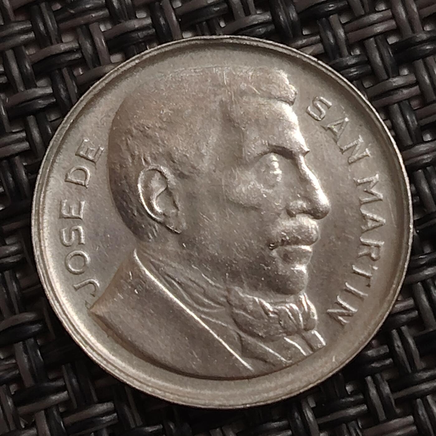 布加迪🐬～世界钱币(上海)🌾第 284 期 /  各国套币和散币 阿根廷🇦🇷 1953年 10分