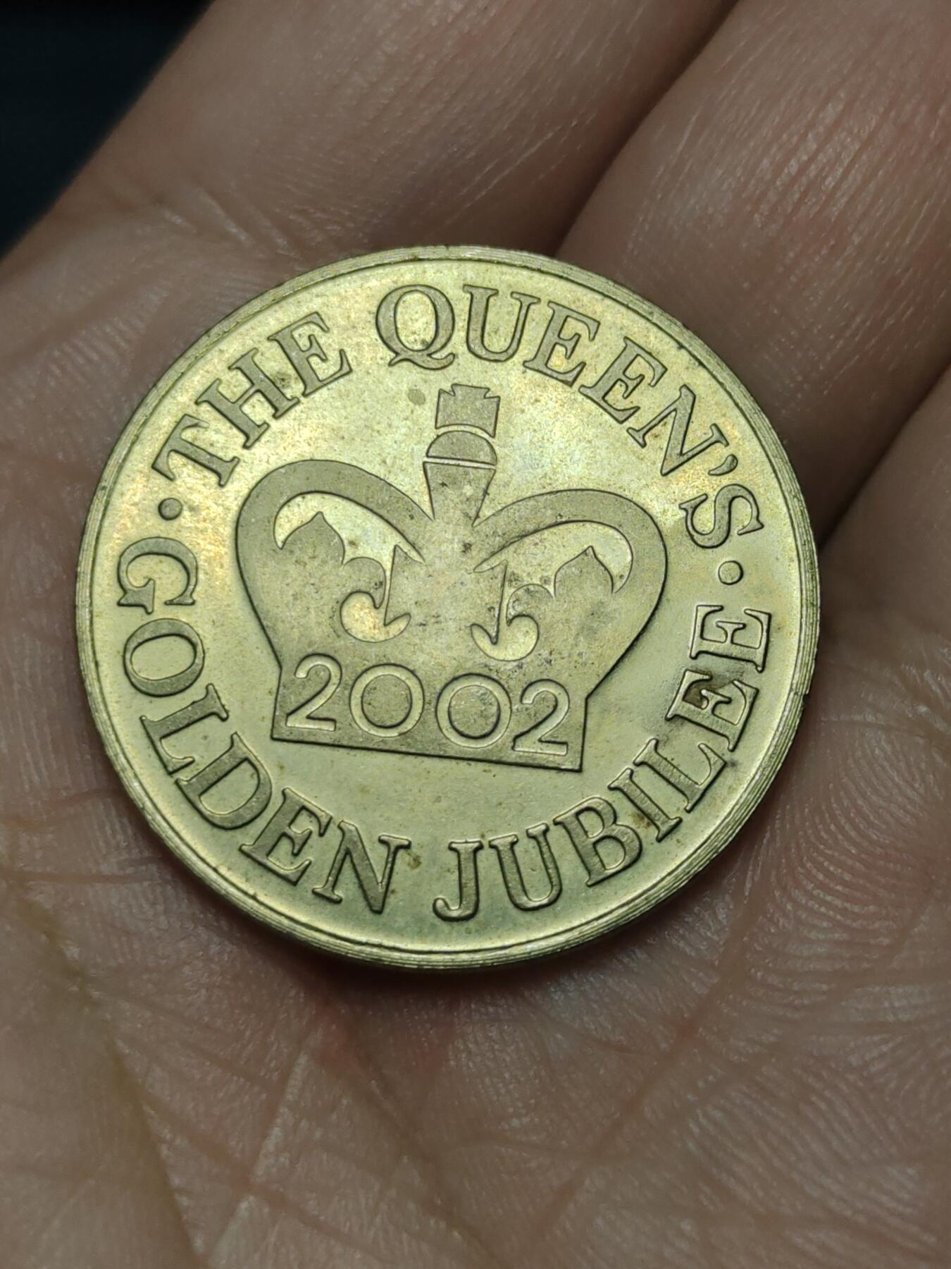 2026年第三十九场(总第二百零八场）外国好品散币场(免佣金) 英国🇬🇧2002年纪念章(伊丽莎白二世登基50周年金禧纪念章)