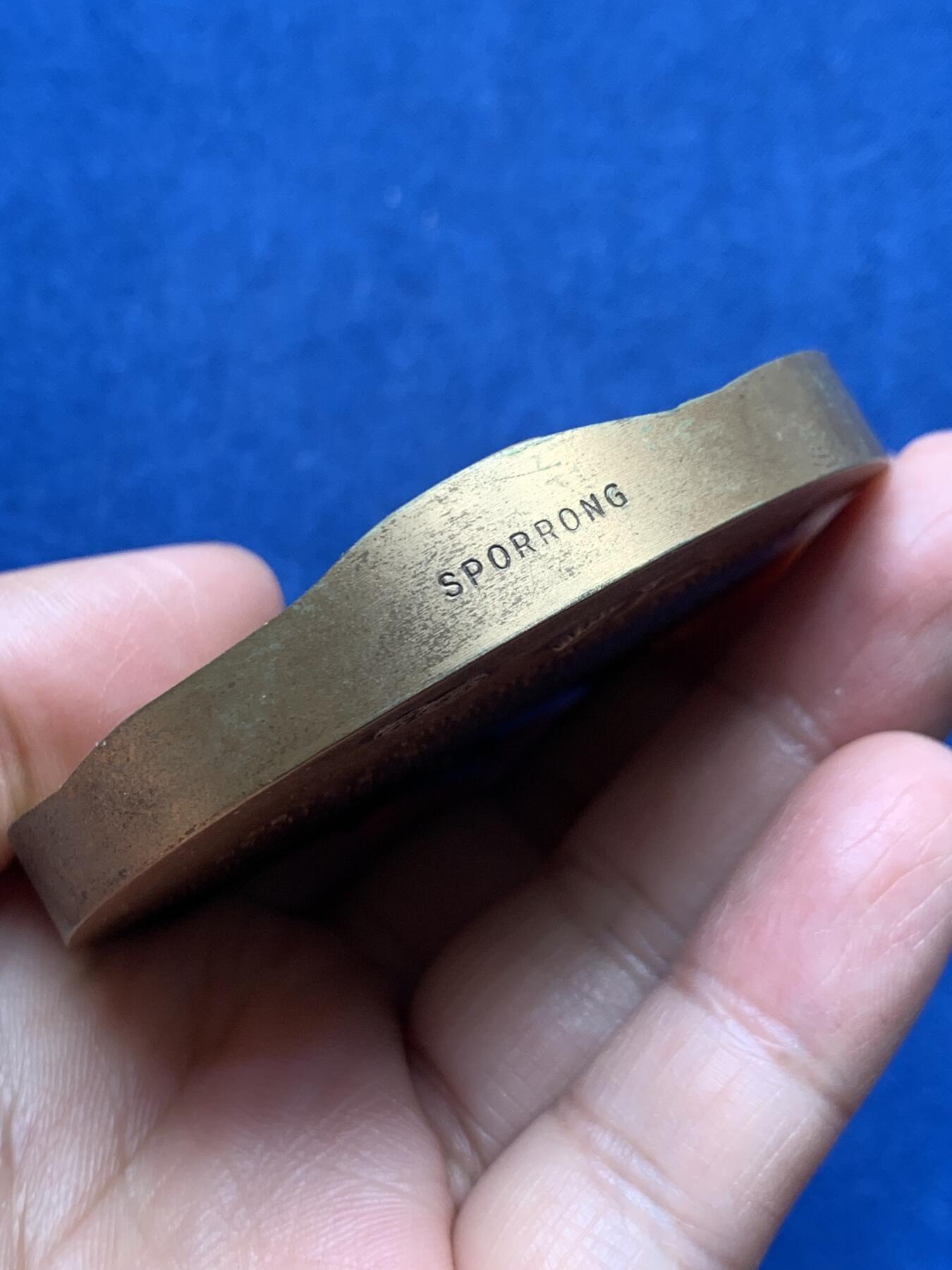 《竞宝斋》第476场 周日，周一 2场连拍 （全场包邮）欢迎送拍 瑞典大铜章 1983年 15世纪瑞典民族英雄恩格尔布雷克松反抗丹麦 带证书编号 直径69.2mm 重量280.1g