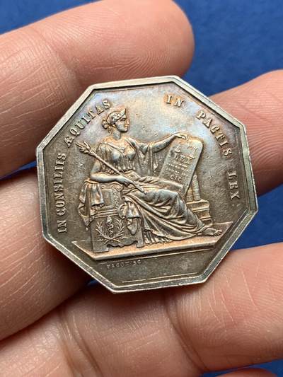 《竞宝斋》第476场 周日，周一 2场连拍 （全场包邮）欢迎送拍 - 法国昂热公证人协会八角银质代币，丰饶角ARGENT，14.4克，30.5mm