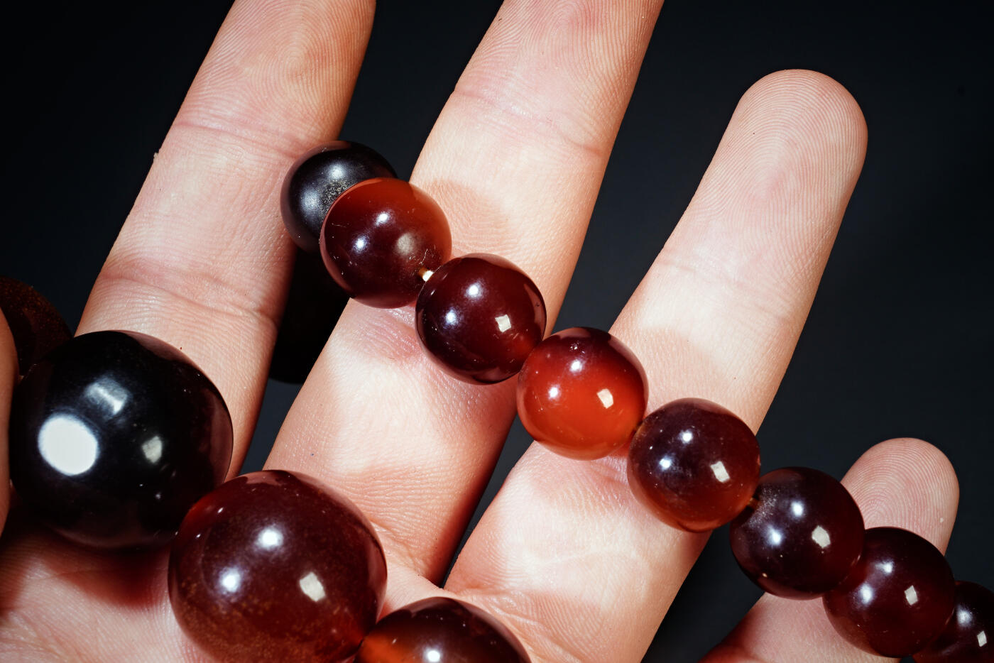 上海都达杂项专场六十七【全场包邮】 清代欧洲回流天然老琥珀圆珠项链95-10