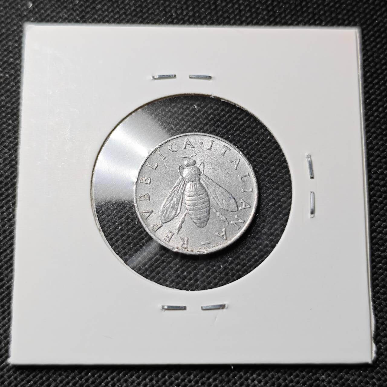 KK钱币收藏小铺  第412期 2月预留时间 周末发货 1959意大利2里拉