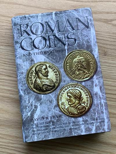 《竞宝斋》第476场 周日，周一 2场连拍 （全场包邮）欢迎送拍 - 古罗马钱币及其价值目录第四卷 公元284年-公元337年 重1公斤