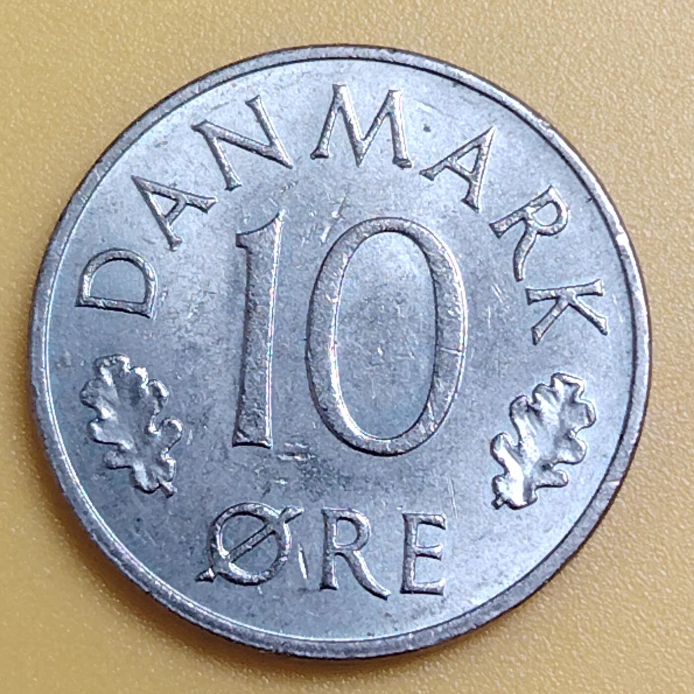 布加迪🐬～世界钱币(上海)🌾第 286 期 /  各国套币和散币 丹麦🇩🇰 1973年 10奥尔