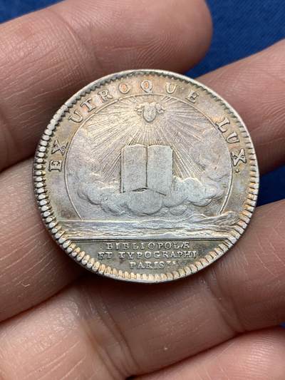 《竞宝斋》第476场 周日，周一 2场连拍 （全场包邮）欢迎送拍 - 法国巴黎书商和印刷商银质代币，9.34g，31mm