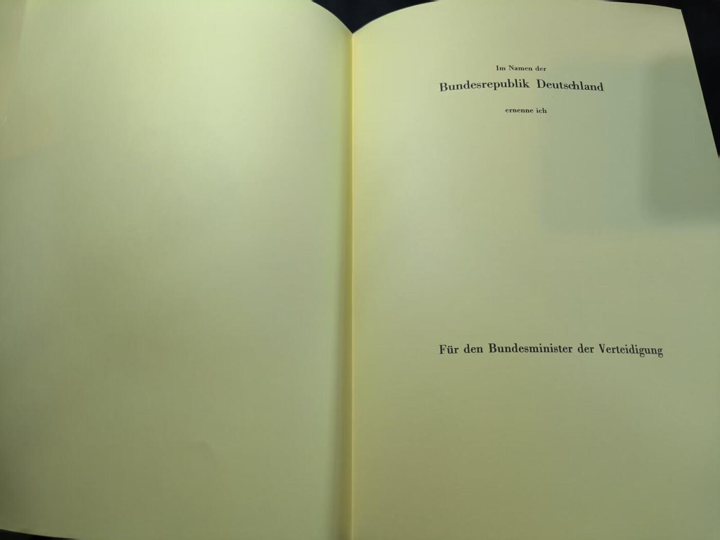 云宸嘉赏-勋臻文献佳藏优品精选场次（低佣 转发佣金红包） 联邦德国国防军马克斯·穆勒（Max Müller）陆军中校军官任命书 