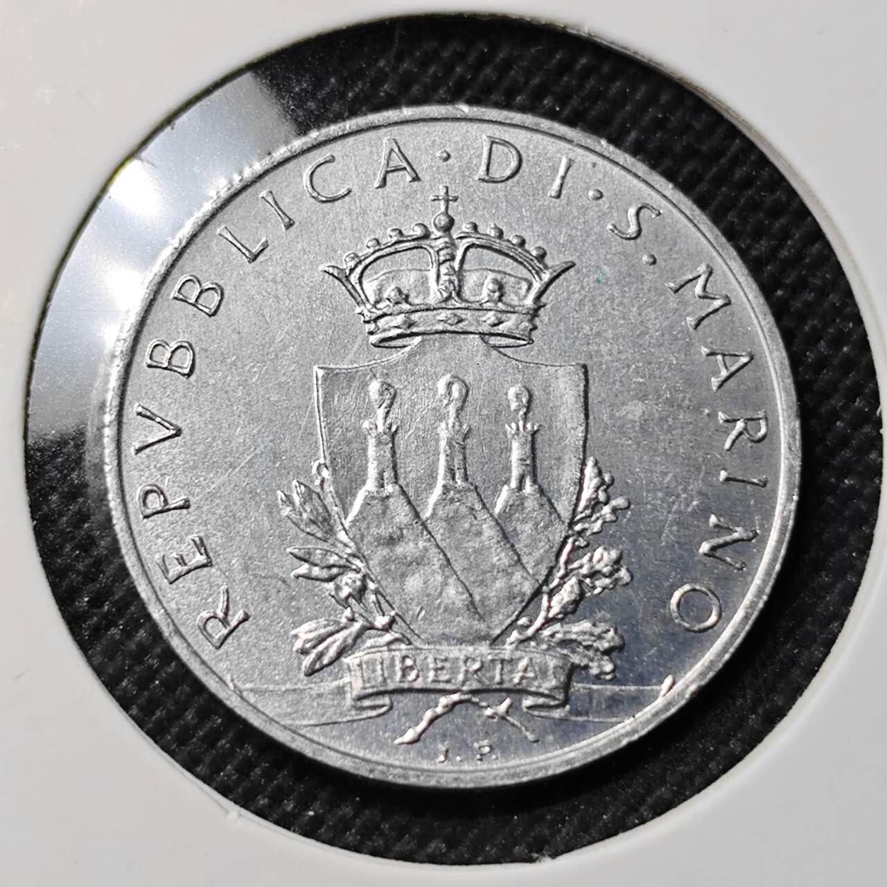 KK钱币收藏小铺  第412期 2月预留时间 周末发货 1979圣马力诺10里拉 少见