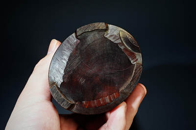 上海都达杂项专场103【全场包邮】  清代老黄杨木精雕《五牛图》笔筒95-4