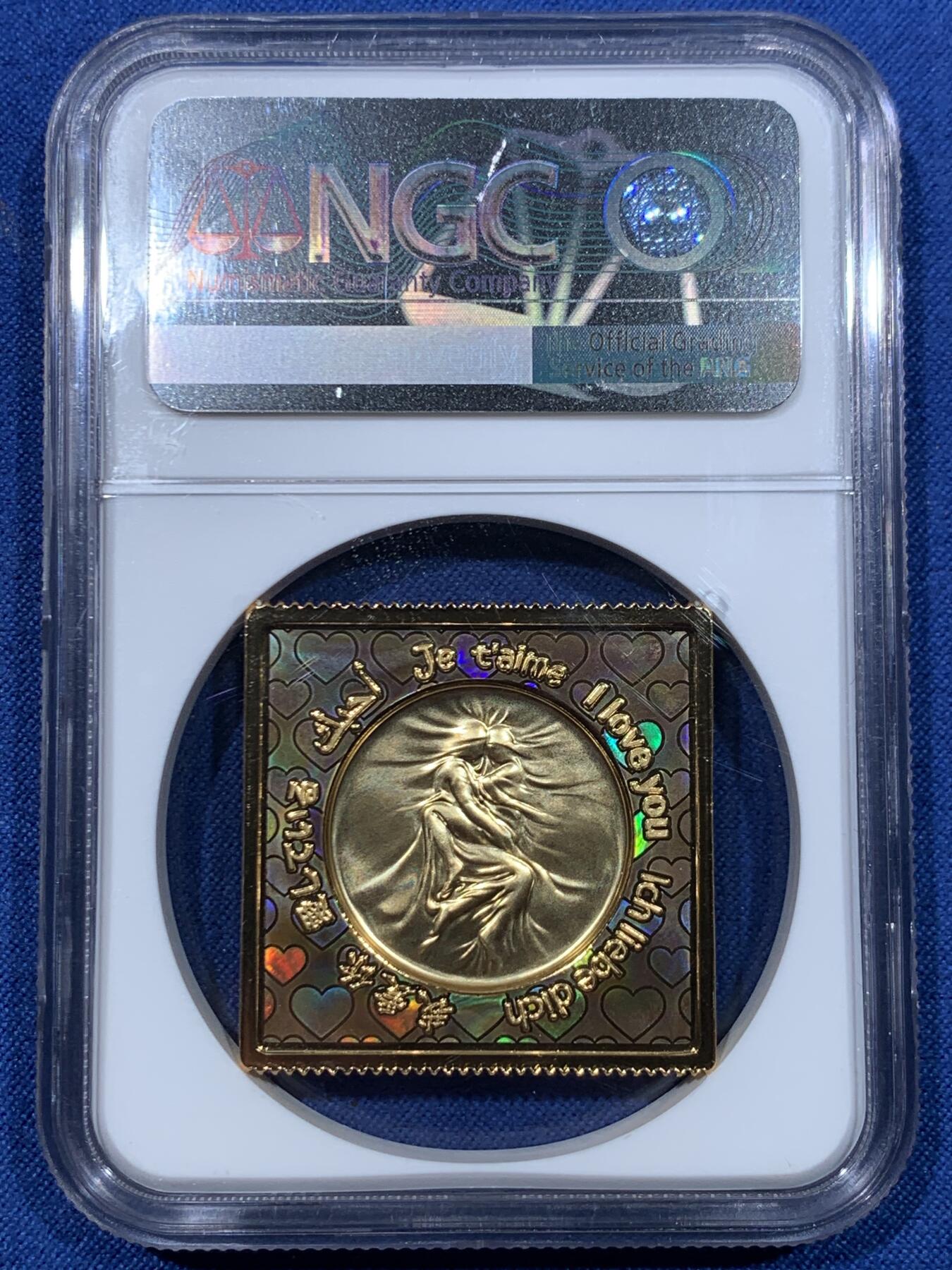 《竞宝斋》第476场 周日，周一 2场连拍 （全场包邮）欢迎送拍 NGC MS70 中国2021年情人节纪念镀金铜章 32mm 满分佳品