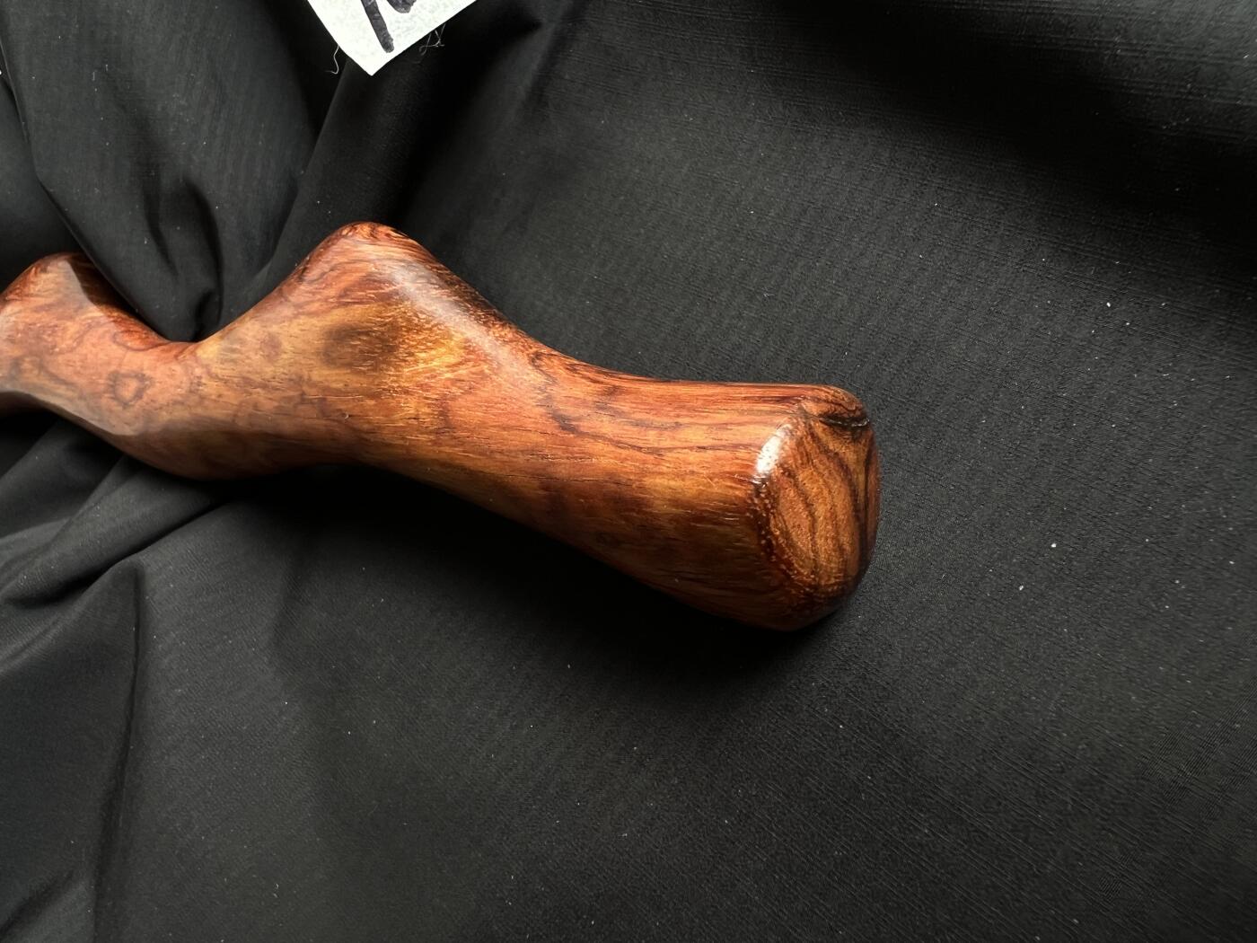 零元拍：NO.6海南黄花梨随形文玩把玩棍，尺寸约：25.5/2.3/3CM