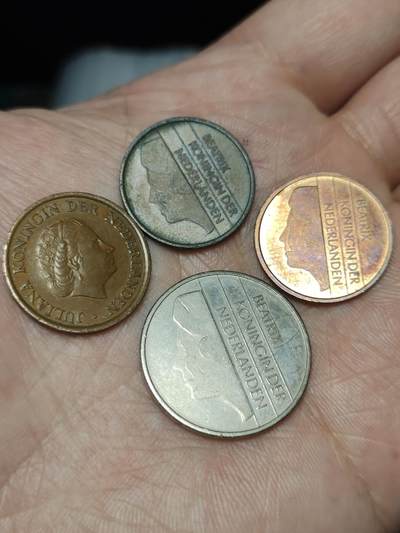 2026年第三十九场(总第二百零八场）外国好品散币场(免佣金) - 荷兰🇳🇱1979、1994、1996年5分，1988年1盾(朱丽安娜女王，Cock–鸡标  ;  贝娅特丽克丝女王，Anvil–铁砧标，Bow–弓箭标)