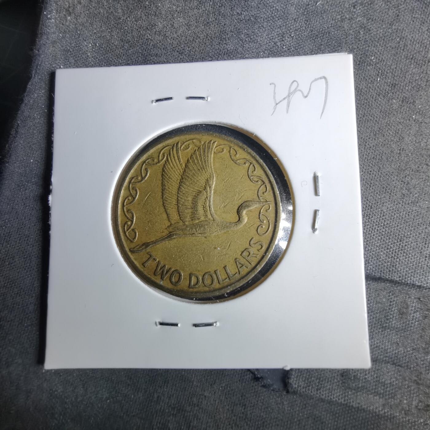 沼泽如烟--第1039场 新西兰1990年二元