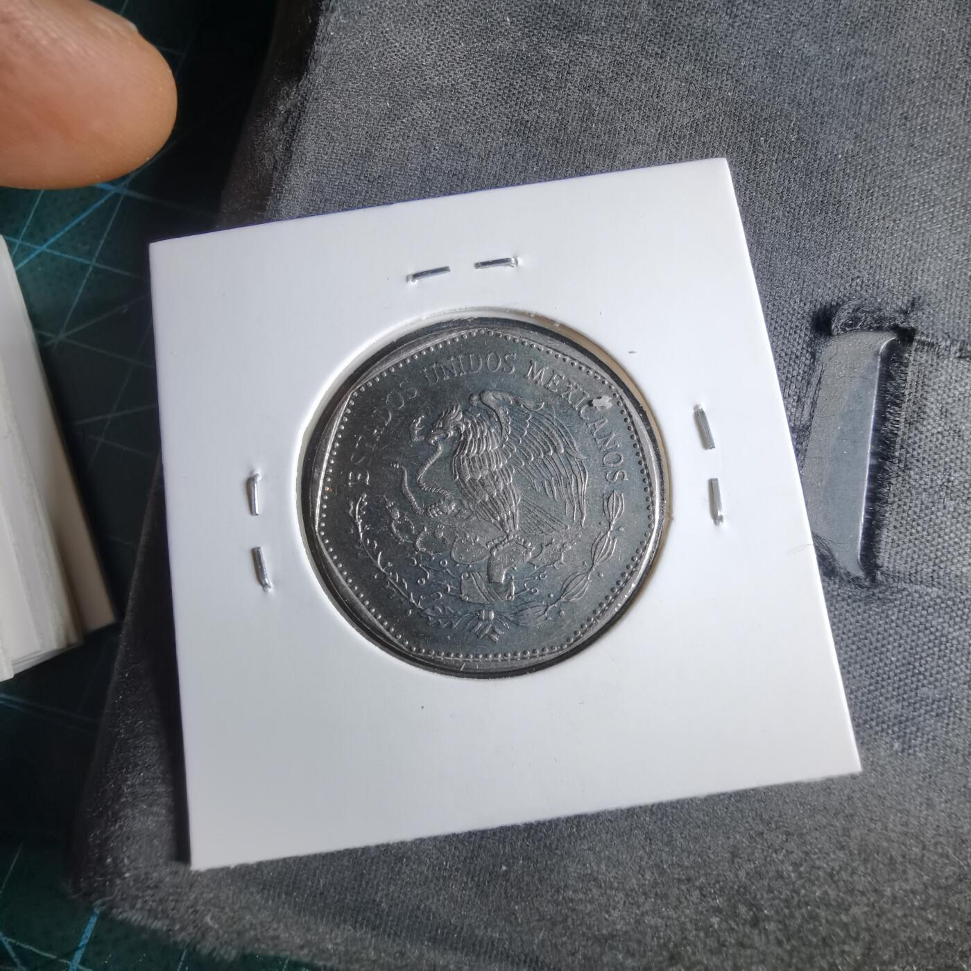 沼泽如烟--第1040场 墨西哥1981年5比索