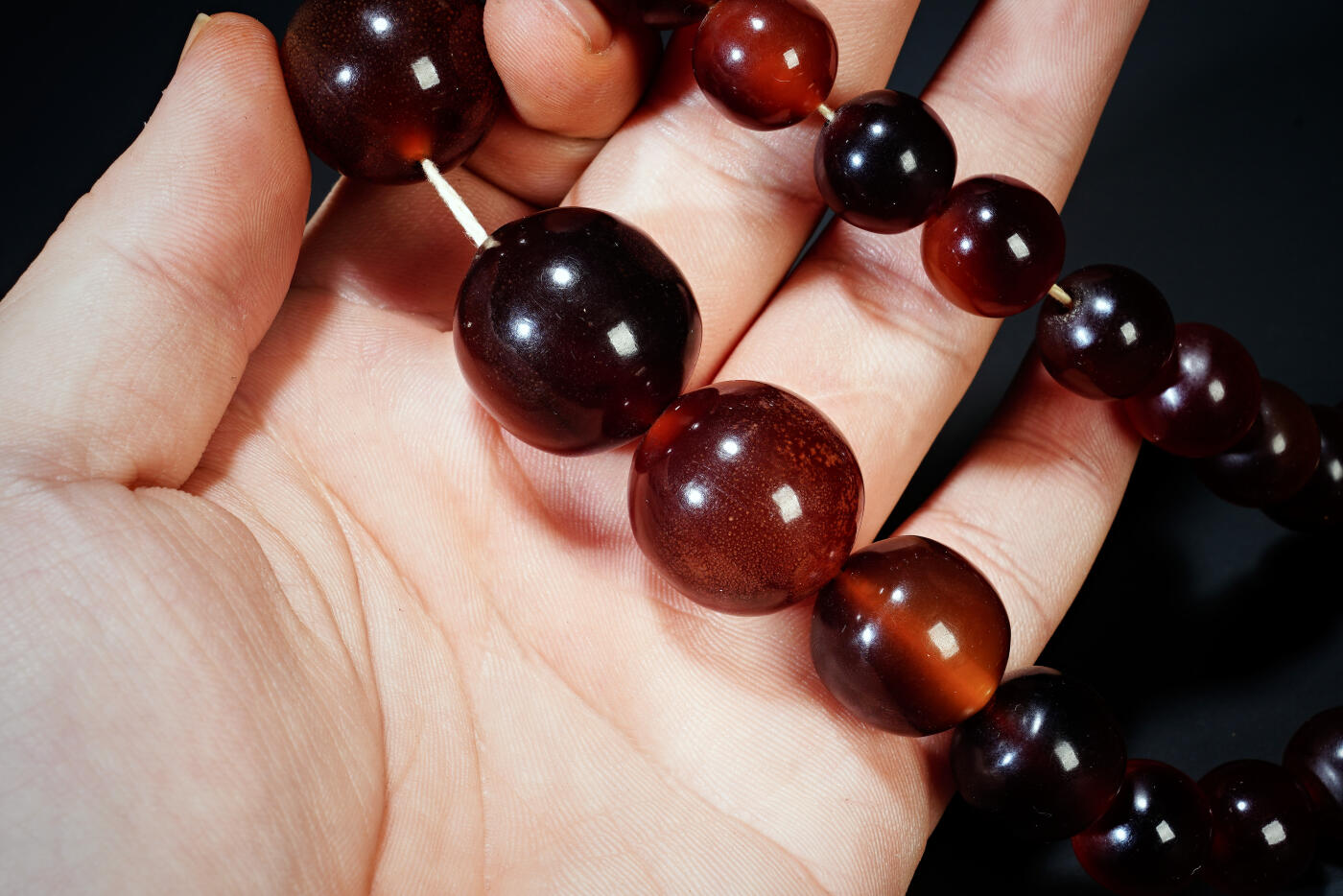 上海都达杂项专场六十七【全场包邮】 清代欧洲回流天然老琥珀圆珠项链95-10