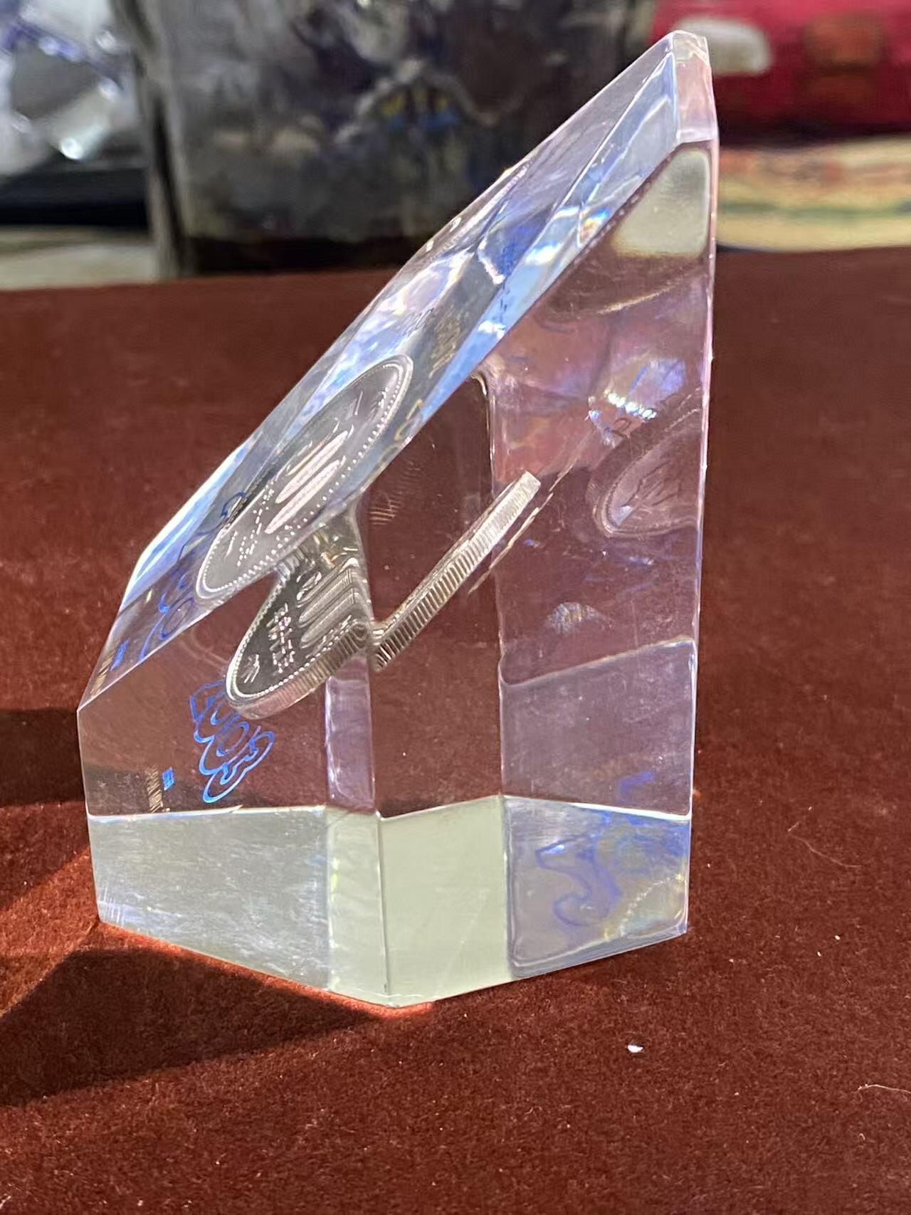 日日生财—方圆世界（全场包邮）第二场 2003年日本官方发行的（平成十五年500日元）纪念水晶摆件