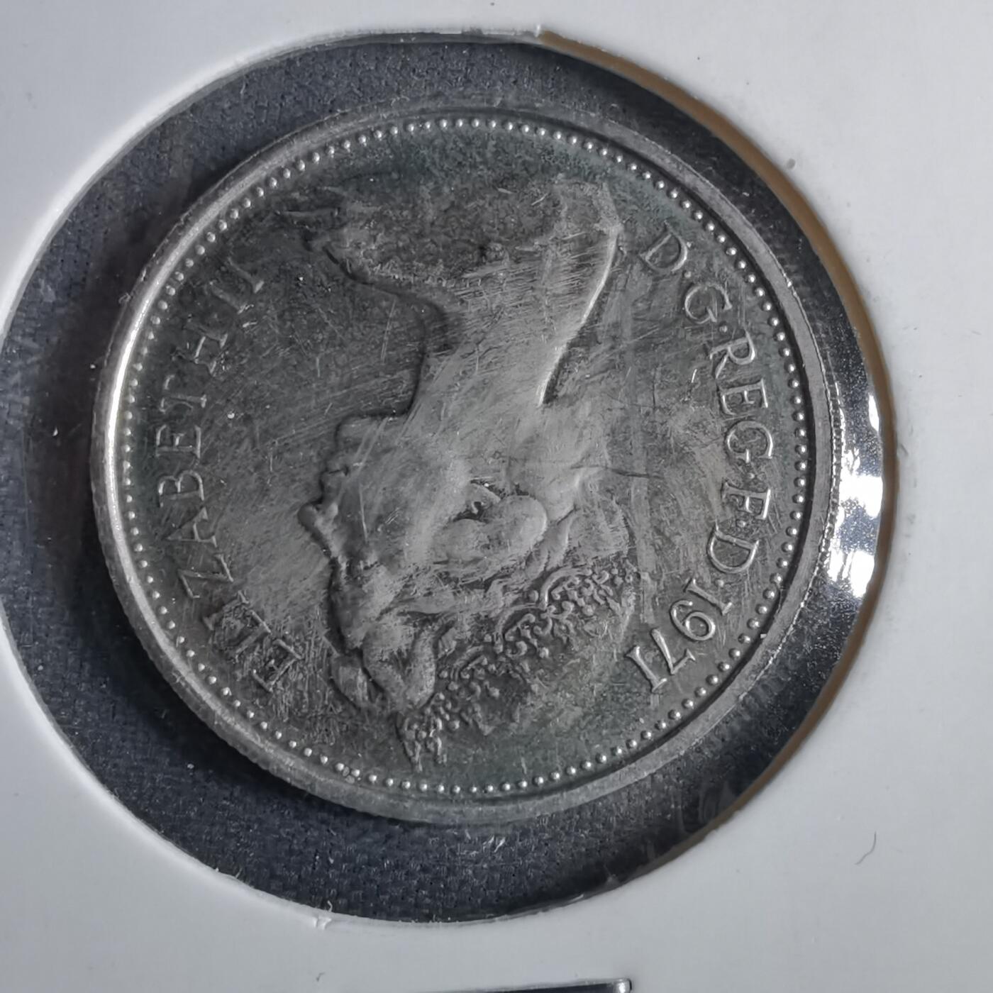 沼泽如烟--第1040场 英国1971年5便士