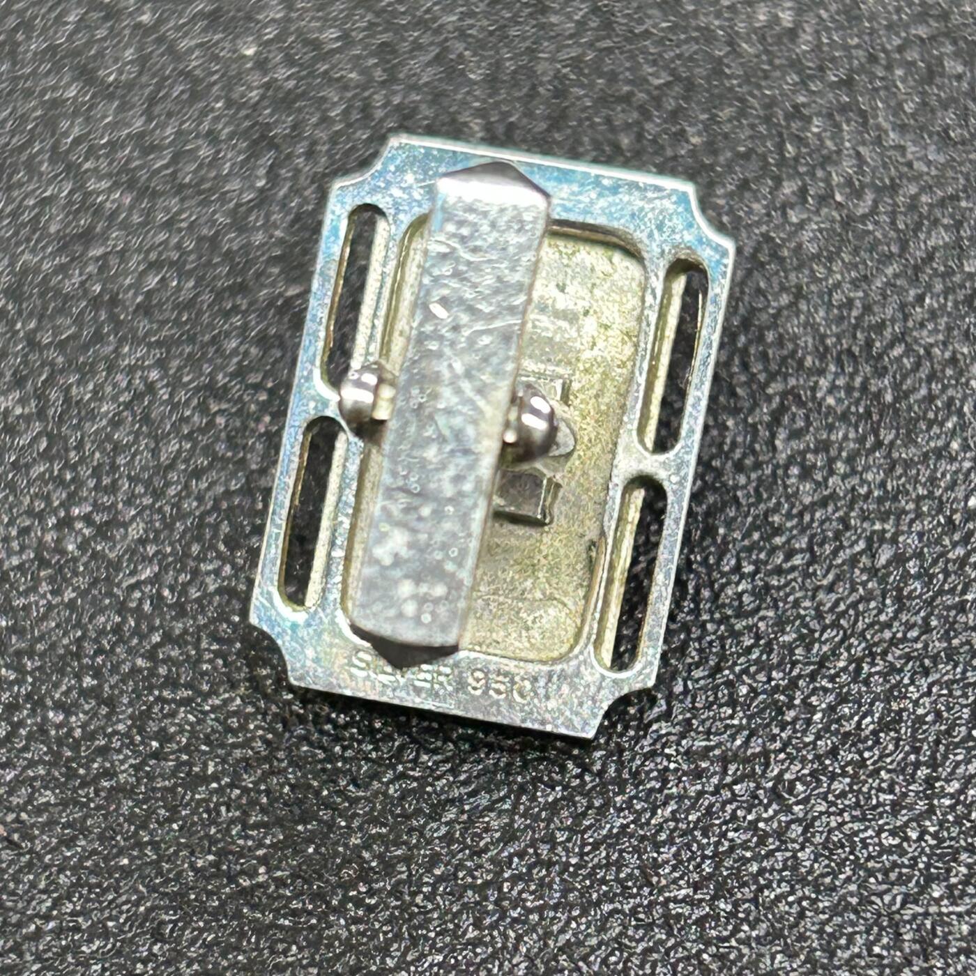 西秦中古拍卖第八十二期  海外回流纯银袖扣 有银标 重4.6克